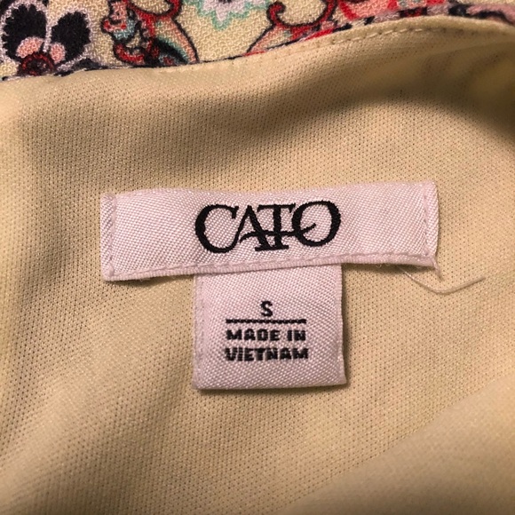 Woman’s Dress! - Picture 4 of 4